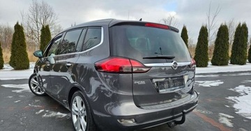 Opel Zafira C Tourer 1.4 Turbo ECOTEC 140KM 2013 Opel Zafira 1.4B 140Ps Klimatronik Navi Parktronik Alu17 Kamera 7 foteli Z, zdjęcie 2