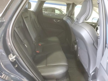 Volvo XC60 II 2021 Volvo XC 60 T5 Momentum 2021 2.0l 2.0 Benzyna 250KM, zdjęcie 11