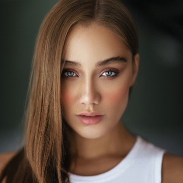 КОНДИЦИОНЕР-МАСКА-СПРЕЙ ДЛЯ ЛЕЧЕНИЯ 10в1 REVLON 150МЛ