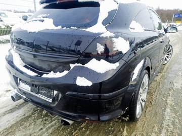 Opel Astra H Hatchback 5d 1.8 ECOTEC 140KM 2008 Opel Astra GT 1.8 benzyna, zdjęcie 7