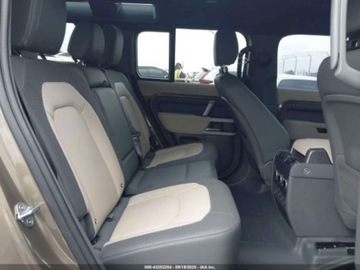 Land Rover Defender IV (L663) 2023 Land Rover Defender 110 X-Dynamic SE 2023 3.0l 3.0 Benzyna 395KM, zdjęcie 12