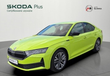 Skoda Octavia IV Liftback 1.5 TSI EVO 150KM 2025 Skoda Octavia Hak, Winter Premium, AAC, Matrix, Ceramika 1.5 Benzyna 150KM