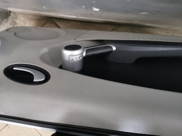 DVEŘE LEVÝ PŘEDNÍ MERCEDES SLK II R171 775 04-11