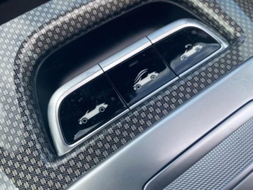 Mercedes CLE Coupe 2.0 300 258KM 2025 MERCEDES-BENZ CLE 300 4-Matic AMG Line 2.0 (258KM) 2025, zdjęcie 8