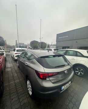 Opel Astra J GTC 1.6 CDTI Ecotec 110KM 2018 Opel Astra 1.6 Diesel 110KM, zdjęcie 2