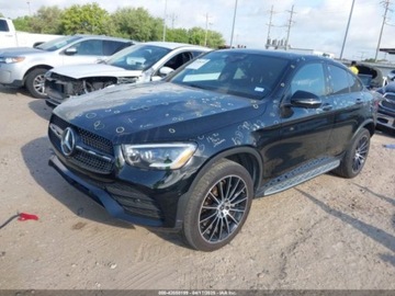 Mercedes GLC C254/X254 2023 Mercedes-Benz GLC 300 4Matic Coupe 2023 2.0l 2.0 Benzyna 255KM, zdjęcie 1