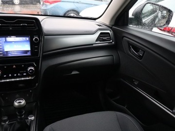  SsangYong Tivoli 1.5 T-GDI, Salon Polska, zdjęcie 7