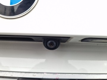 BMW 3 F30 VÍKO KUFRU ZADNÍ SVĚTLO KRYT LEVÝ PRAVÁ KAMERA A300 DÍLY