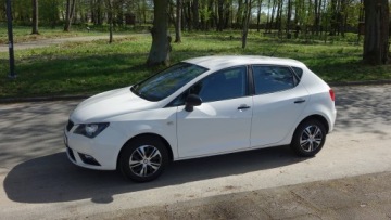 Seat Ibiza IV Hatchback 5d Facelifting 1.2 70KM 2013 .. Klimatyzacja .. Stan BDB .. Doświetlanie zakrętów .. Kontrola trakcji, zdjęcie 23