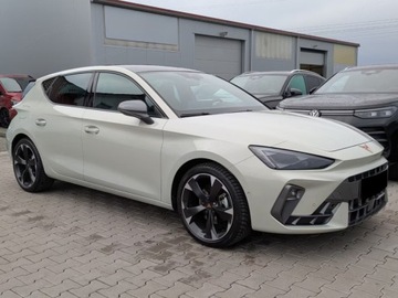 Cupra Leon II 2025 CUPRA Leon 1.5 eTSI mHEV DSG Hatchback 150KM 2025, zdjęcie 2