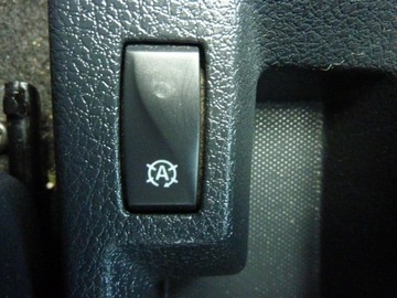 Dacia Sandero II Hatchback 5d Facelifting 1.5 Blue dCi 95KM 2020 Dacia Sandero Stepway 1,5 Dci 95Ps*Navi*ANDROID, zdjęcie 29