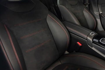 Mercedes CLA C118/X118 Coupe Facelifting 1.3 200 163KM 2024 MERCEDES-BENZ CLA 200 AMG Line Sedan 1.3 (163KM) 2024, zdjęcie 3