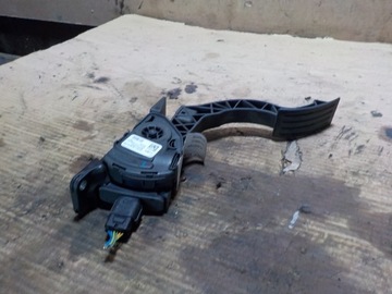 PEDAŁ POTENCJOMETR GAZU FOCUS MK3 BV619F836AB
