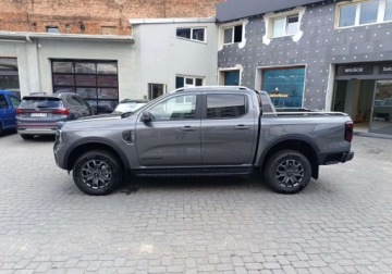 Ford Ranger VI Podwójna kabina 2.0 EcoBlue BI-TURBO 205KM 2025 Ford Ranger Ford Ranger 2.0 EcoBlue Bi-Turbo 4x4 DC Wildtrak 2.0 Diesel, zdjęcie 4