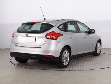 Ford Focus III Hatchback 5d facelifting 1.0 EcoBoost 125KM 2015 Ford Focus 1.0 EcoBoost, Salon Polska, Serwis ASO, zdjęcie 4