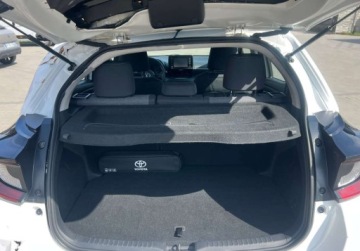 Toyota 2021 Toyota Yaris Hybryda Automat Kamera 1.3 Benzyna 99KM, zdjęcie 21