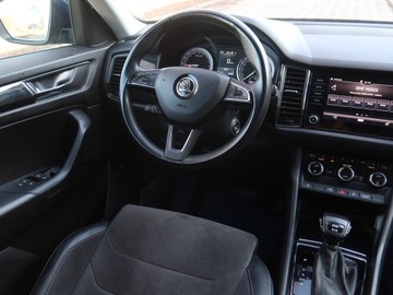 Skoda Kodiaq I SUV 2.0 TDI 190KM 2017 Skoda Kodiaq 2.0 TDI, Salon Polska, 187 KM, 4X4, zdjęcie 6