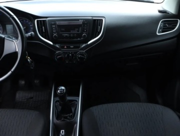 Suzuki Baleno III 1.2 DualJet 90KM 2019 Suzuki Baleno 1.2, Salon Polska, Serwis ASO, Klima, zdjęcie 7