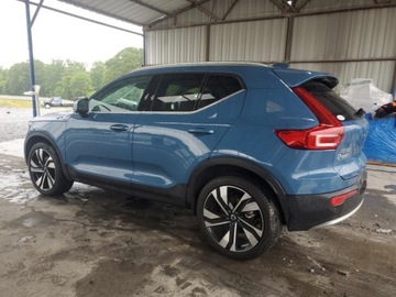 Volvo XC40 2023 Volvo XC 40 Plus 2023 2.0l 2.0 Benzyna 194KM, zdjęcie 1