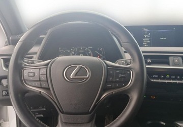 Lexus UX Crossover 200 171KM 2021 Lexus UX 200 GPF F Impression 2WD Salon PL ASO Lexus Leszno 2.0 171KM, zdjęcie 17