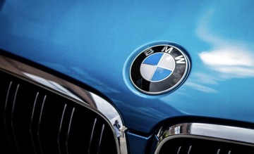 BMW ZNAK ZNAKY PŘEDNÍ ZADNÍ CARBON 82MM 74MM E46 E60 F10 X3 X5
