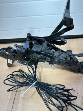 Левая петля крыши Mercedes SL R230, W230