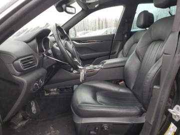 Maserati Levante 2019 Maserati Levante 2019, 3.0L, 4x4, porysowany lakier 3.0 Benzyna 345KM, zdjęcie 6