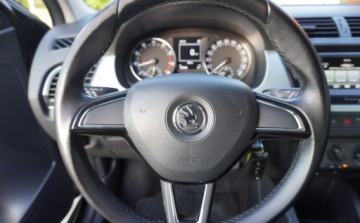 Skoda Fabia III Hatchback 1.2 TSI 90KM 2015 Skoda Fabia Bezwypadkowa Serwisowana 1-Wlasciciel Klimatyzacja Pdc Asysten, zdjęcie 18