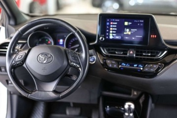 Toyota C-HR I Crossover Facelifting 1.8 Hybrid 122KM 2022 Toyota C-HR 1.8 Hybrid Style 1.8 Hybryda 122KM, zdjęcie 37