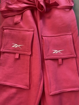 Spodnie dresowe Reebok Cardi B XS