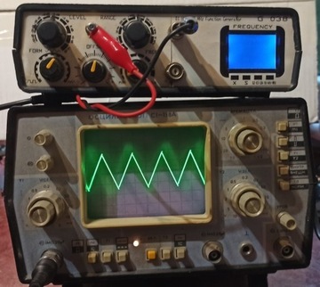 Generator Funkcyjny 0.1Hz-10MHz Sinus Trójkąt Pros