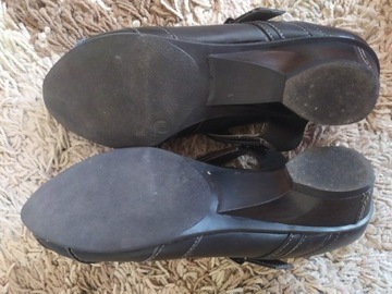Pantofle damskie skórzane Badoxx rozmiar 38