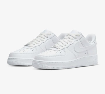 Nike Buty r. 44 Sportowe Air  Force 1 07 