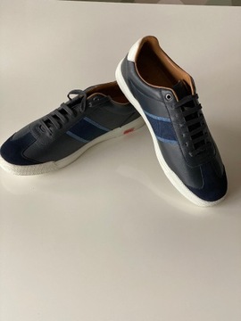 Buty sportowe męskie firmy Hugo Boss roz.42 granat