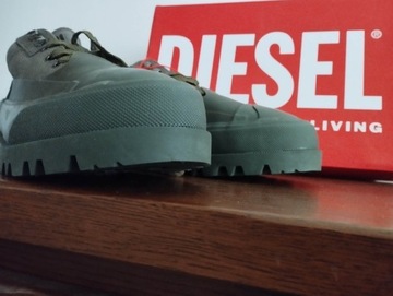 Buty Diesel 46 - 30 cm. Sneakers.