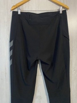 Czarne spodnie dresowe Adidas Terrex Agravic Hybrid Pants HS6034 r. M