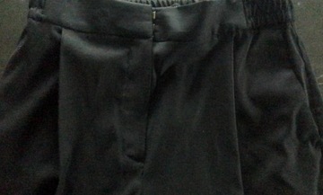 Massimo Dutti- czarne spodnie roz 34