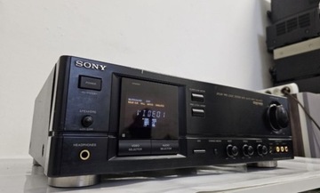 Wzmacniacz Sony TA-AV570. 80 W, Made in Japan