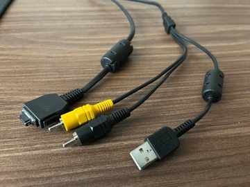 KABEL SONY Oryginalny kabel CINCH/USB A - AV
