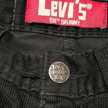 Spodnie sztruksowe sztruksy skinny Levi's 511 W26