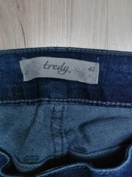 Tredy damskie ciemny jeans rurki cyrkonie 42 XL 