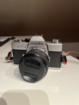 Minolta SRT 101 z obiektywem rocckor pg 50mm 1.4