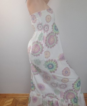 Bawełniana długa luźna sukienka z odkrytymi plecami I dekoltem typu halter