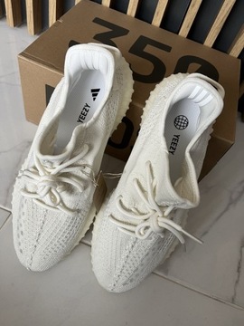 Buty adidas Yeezy Boost 350 V2 bone r. 45 46