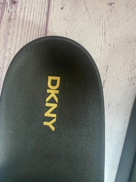 KLAPKI DKNY 40 czarne 