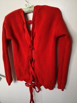 Bawełniany sweter z wiązany tyłem plecy sznurki 