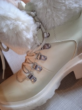 Boots buty zimowe kendal and Kylie 38