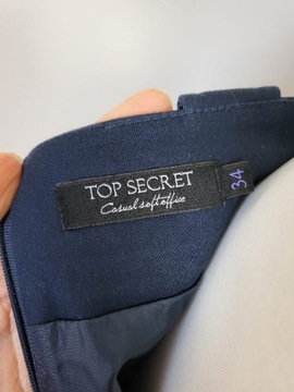 Ołówkowa spódnica do kolan z Top Secret 34/XS