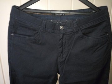 Spodnie męskie slim fit Reserved rozm.31ok.170/176