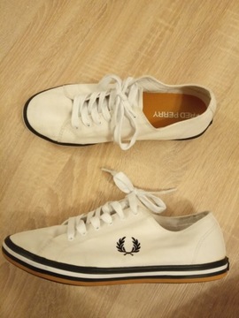 FRED PERRY *** 41 *** ORYGINALNE